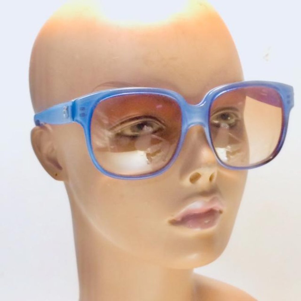 Emmanuelle Khanh 8080 85  Bill Robinson Sunglasses